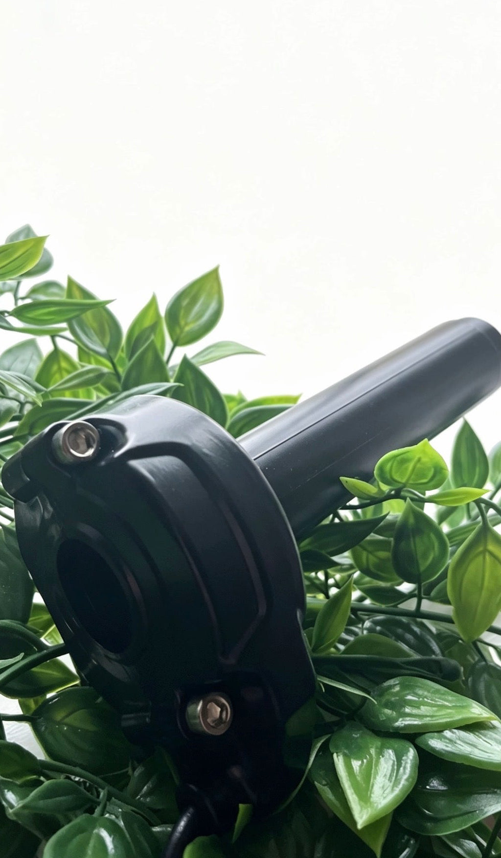 Plug and play surron throttle